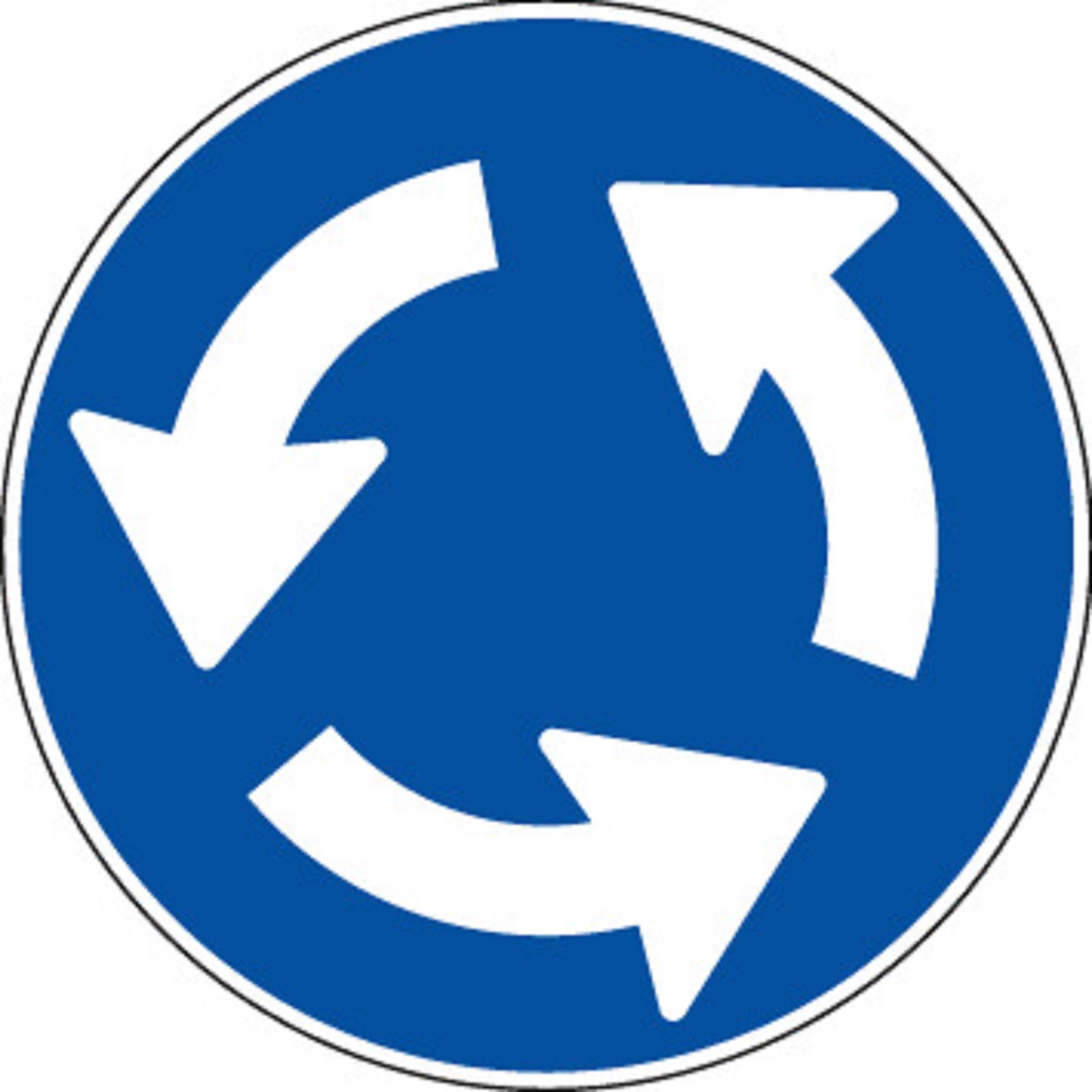 Kreisverkehrsplatz 2.41.1 Vorschriftssignale | R1, R2, R3 | SSV