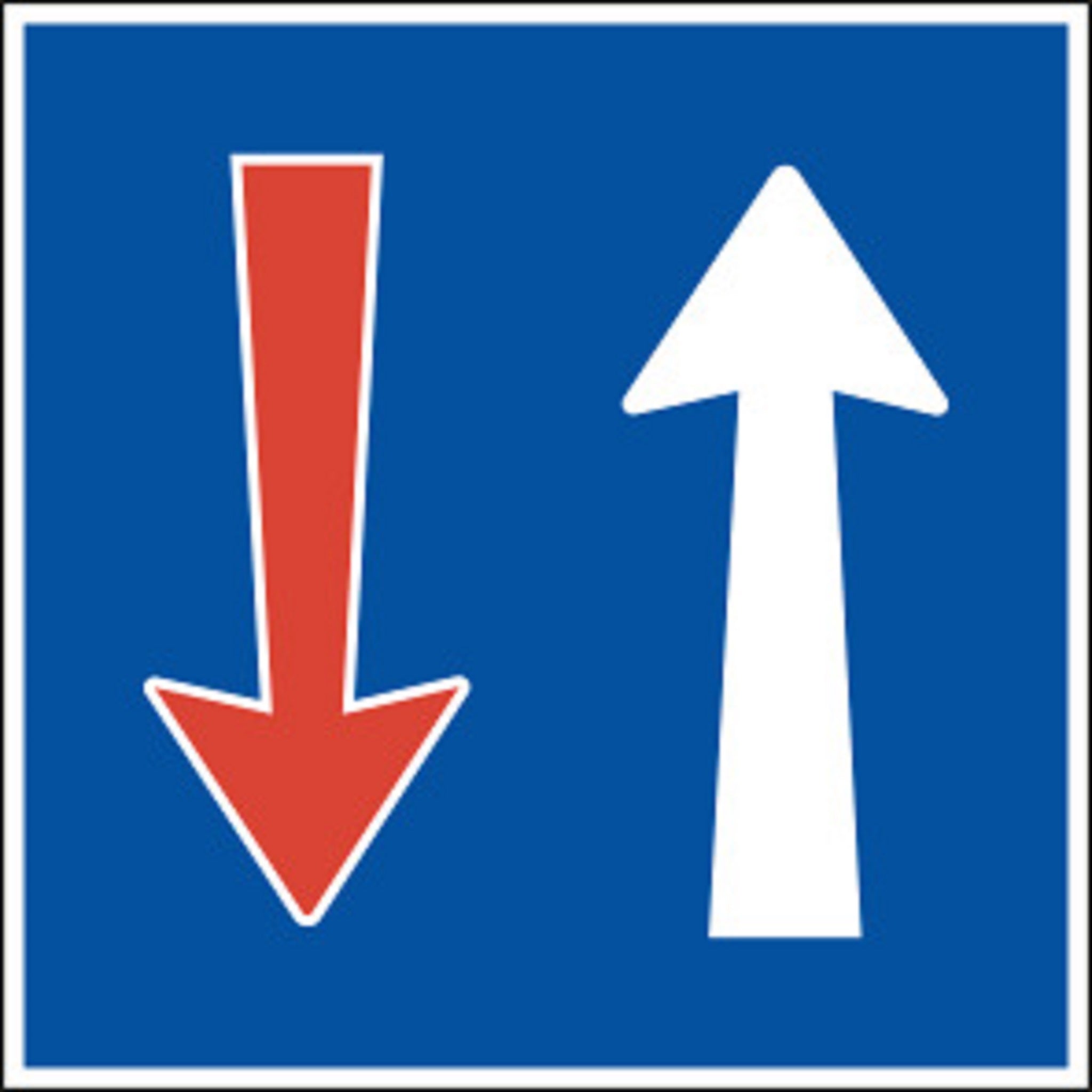 Vortritt vor dem Gegenverkehr 3.10 Vortrittssignale | R1, R2, R3 | SSV